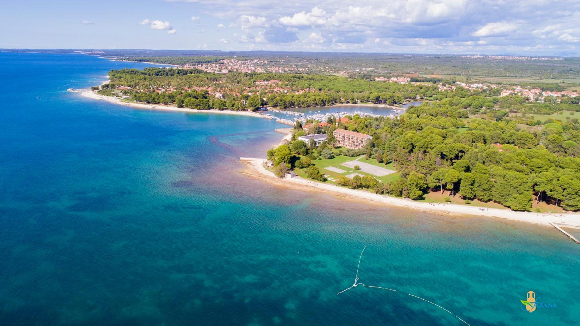 Villa Andrija Family Dream With Heated Pool At The Sea With Beautiful Garden, Outside Cinema And Kids Playground Fažana Exterior foto